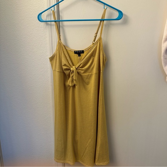 PECHEMO Womens Summer Deep V Neck Bell Sleeve Shirts Button Down Front Tie Causal Flowy Crop